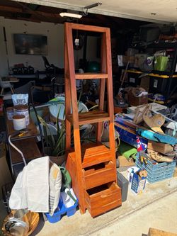 Solid Wood Ladder Bookshelf