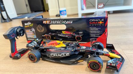Maisto Tech RC Oracle Red Bull Racing F1 Car – Brand New