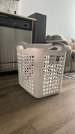 Hamper