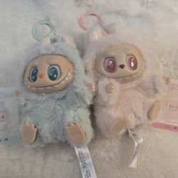 Lot of 2 labubu have a seat Ququ And Dada