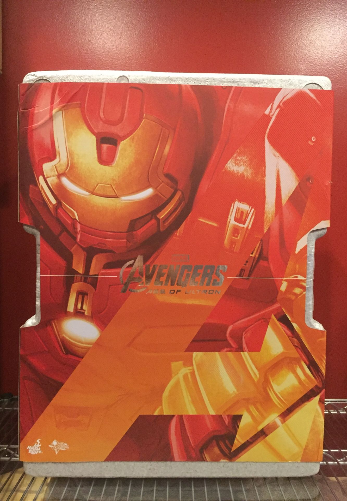 Hulkbuster Sixth Scale Age of Ultron by Hot Toys