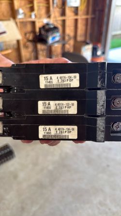 15A Circuit Breaker