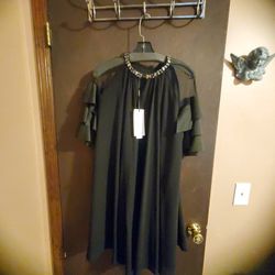 Black Dress With Ruffles On Sleeve Size 10