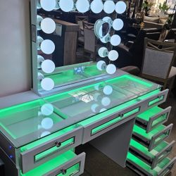 Modern Vanity Desk With 11- Glass Fronted Drawers and Vanity Mirror.