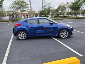 2017 Hyundai Veloster