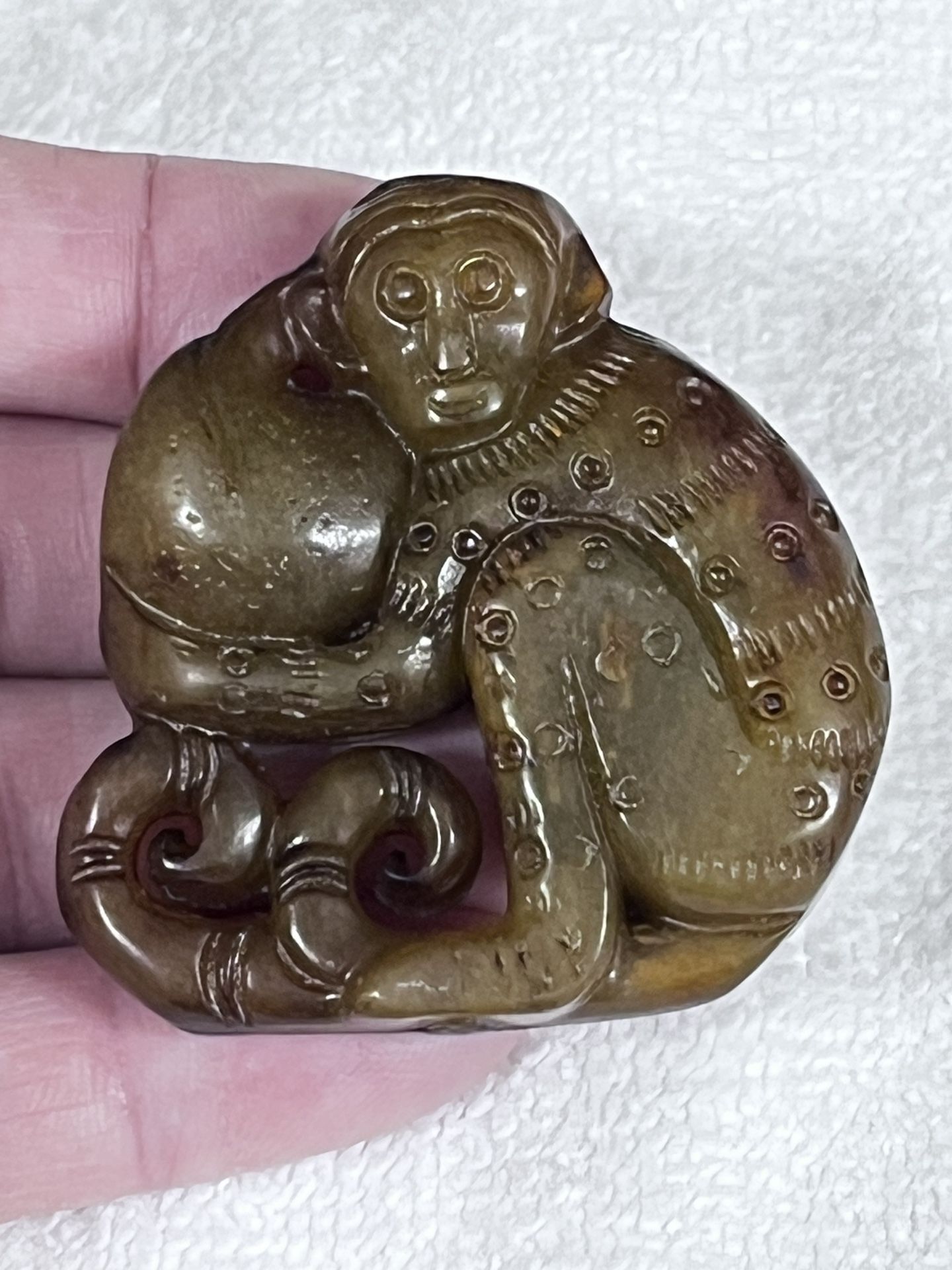 MONKEY PEACH PENDANT Old Chinese HeTian NEPHRITE Jade Double Sided