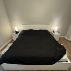 King Size Bed Frame Like New
