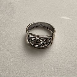 Egyptian Cartouche Ring 
Sterling silver .925