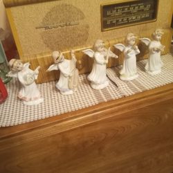 Five Musical Angels