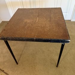 Vintage singer sewing card table