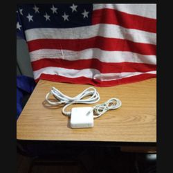 Apple 60w MagSafe Power Adapter 