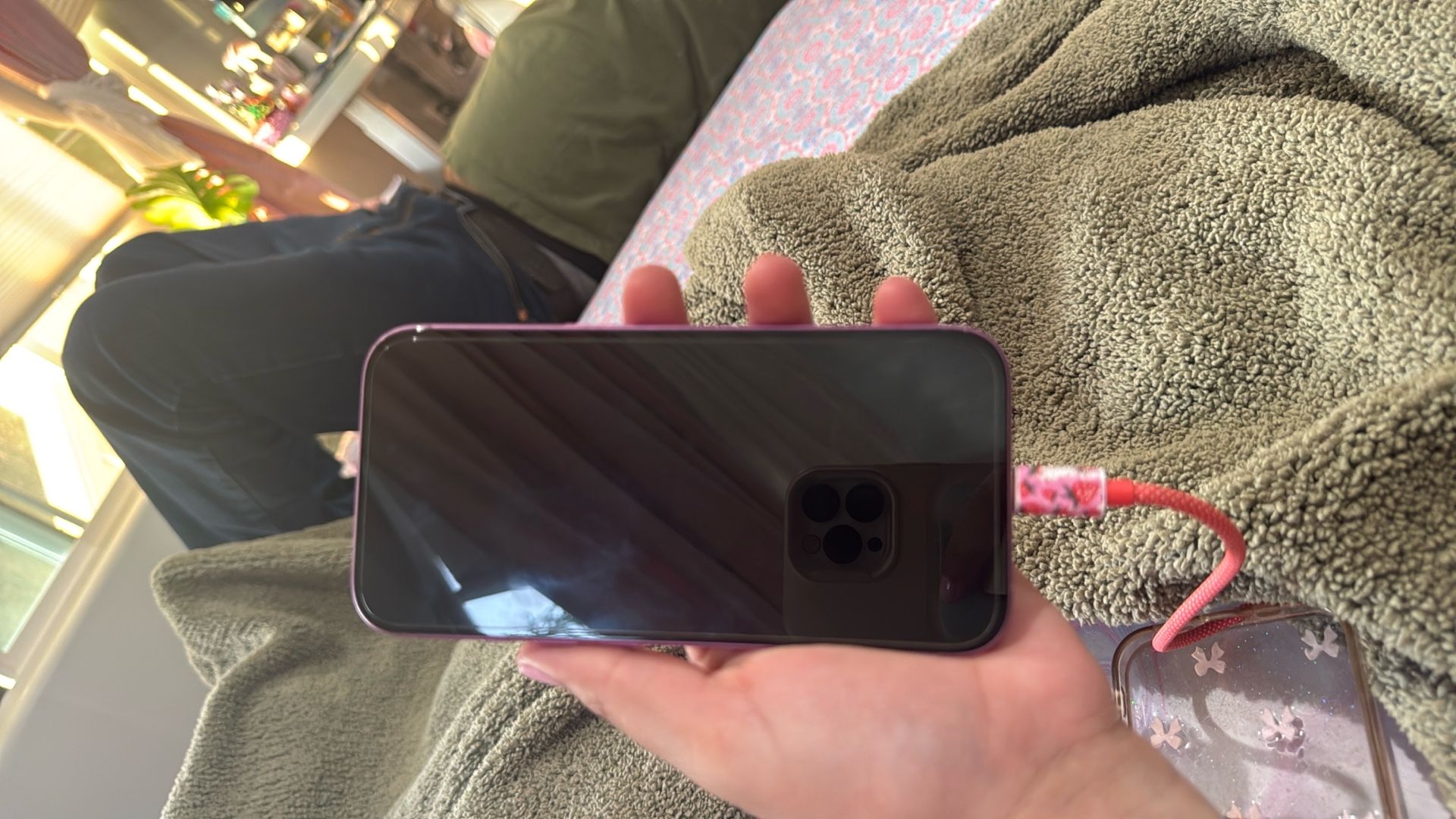 iPhone 16