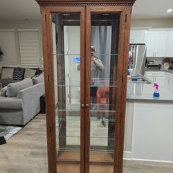 Beautiful Solid Wood Curio Cabinet with 2 Interior Lights & qty 4 Etched Glass Shelves