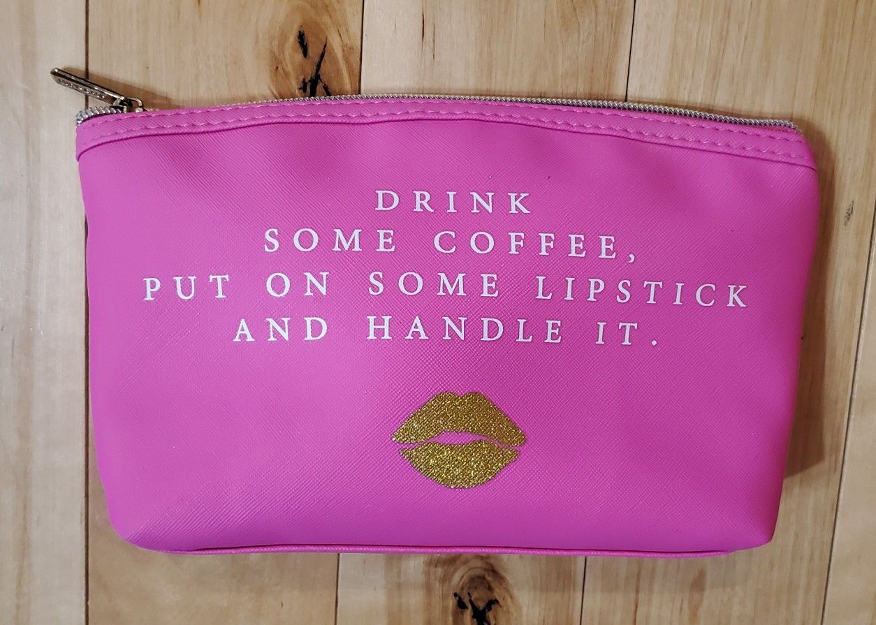 'Put on Some Lipstick...' Gold Glitter Kiss 💋 Pink Cosmetic Bag