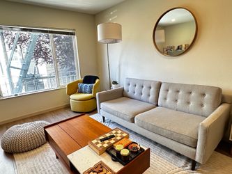 Selling West Elm Drake sofa 76 inch