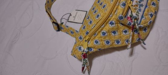 Vera Bradley Fanny Bag Purse