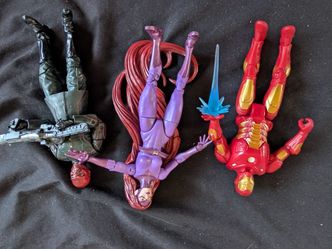 Marvel figures loose