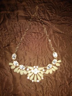 Collar color gris
