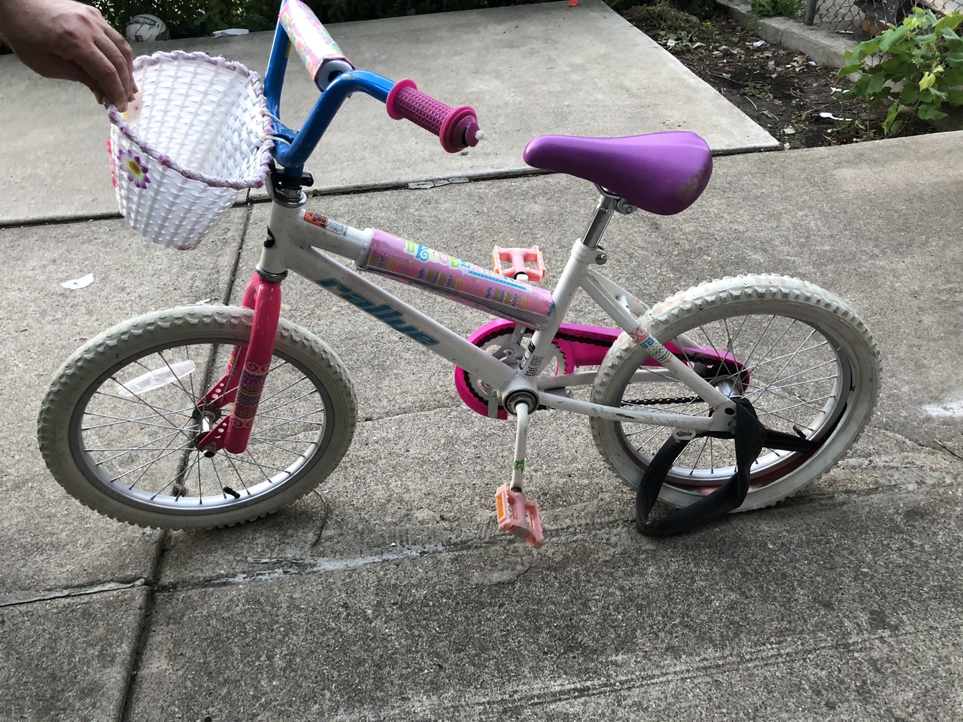 Girls bike