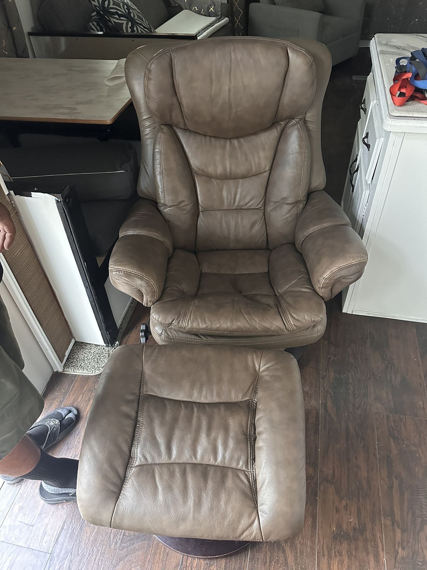 Reclining Swivel Leather Chair With Foot Stool 