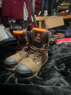 Men’s 8 1/2 work boots