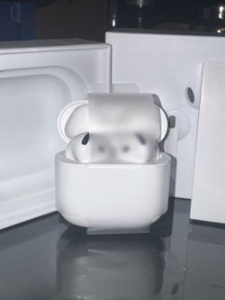AirPods gen 4