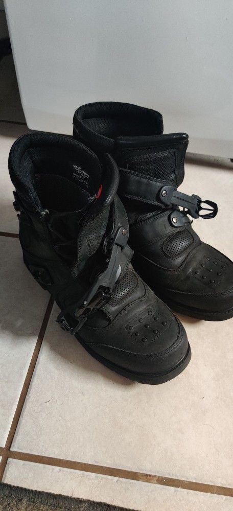 Motorcycle Boots Size 9