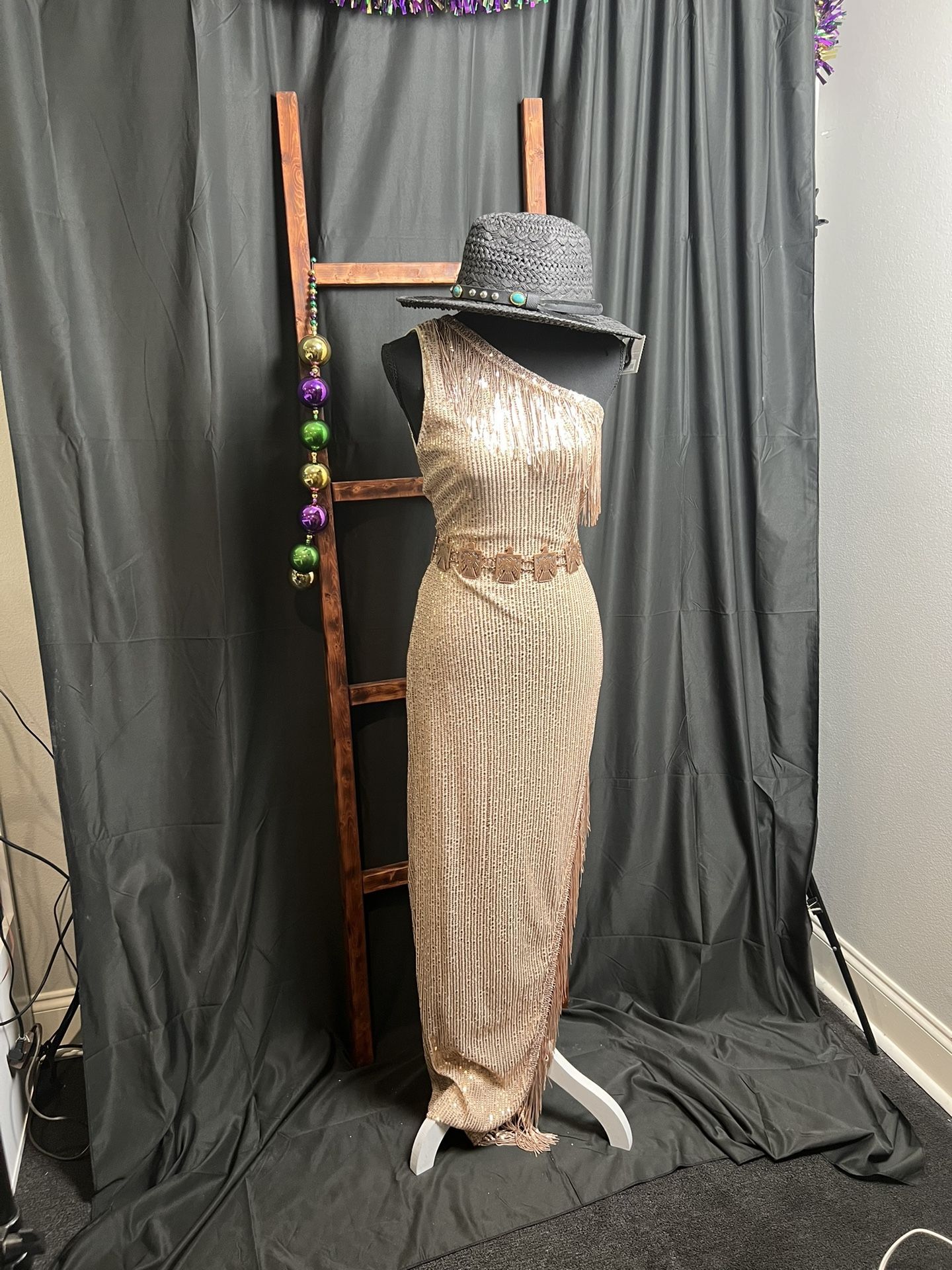 XL Gold Dress Never Worn 