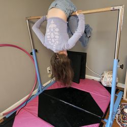 Sturdy Adjustable Gymnastics Bar