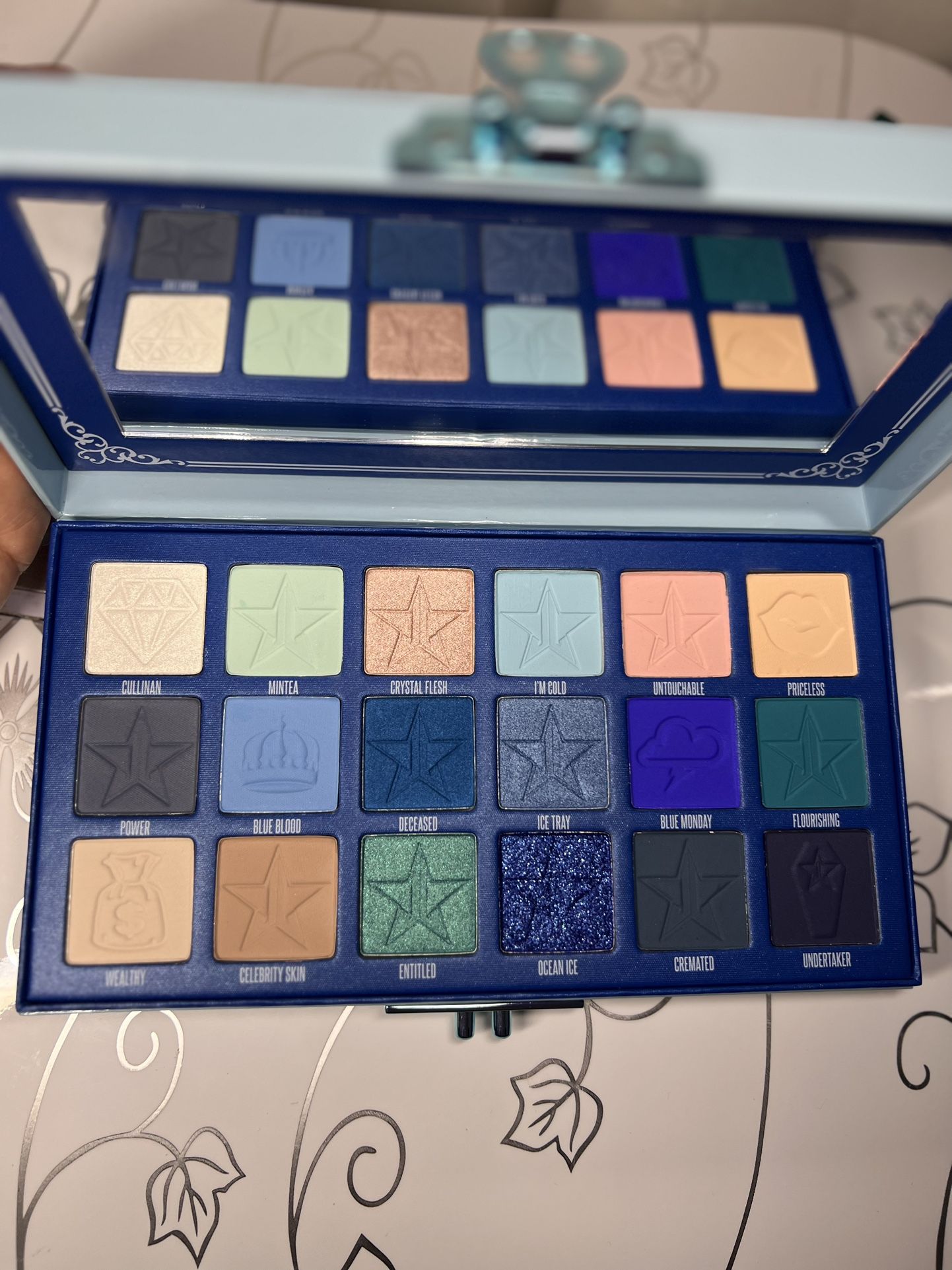 Jeffree Star Eyeshadow Palette