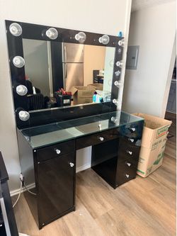 Black Vanity