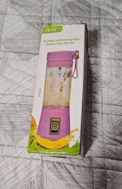 portable and rechargeable battery juice blender