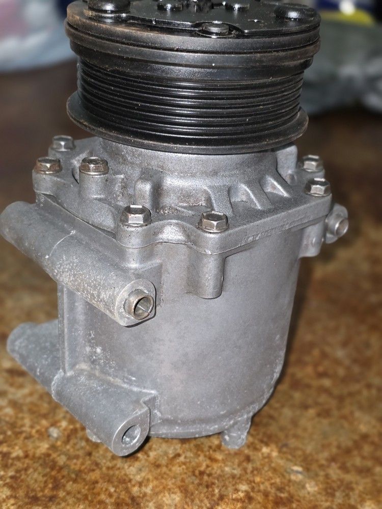 AC Compressor