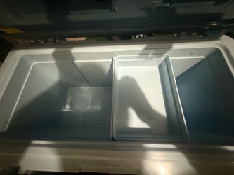 Magellan large cooler 75qt