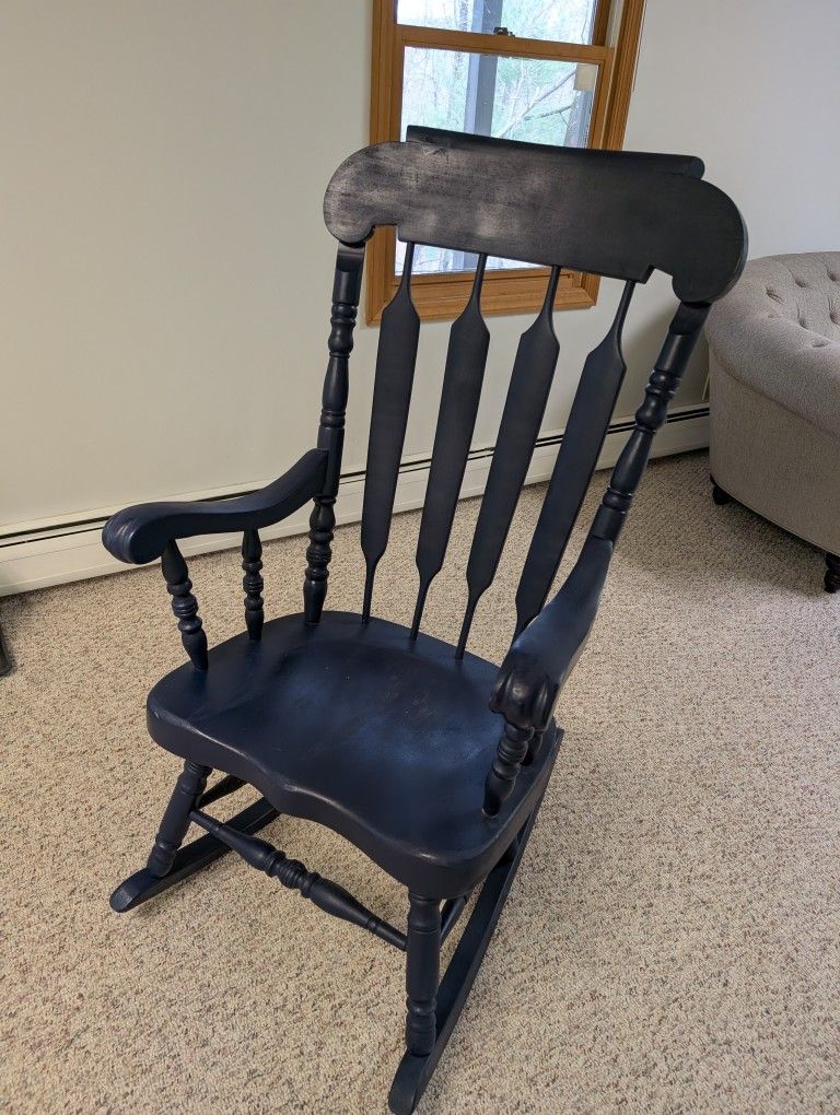 Wooden Rocking Chair