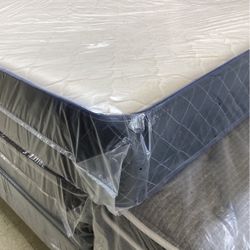 ⚜️NEW QUEEN SIZE MATTRESS W.BOXSPRING INCLUDED ⚜️ DELIVERY OPTION AVAILABLE 🚚💨*  SE HABLAMOS ESPAÑOL ✔️