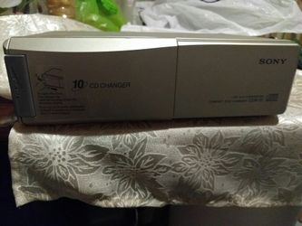 Sony CDX-51 Compact Disc Changer
