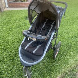 Graco Jogging Stroller for Sale in Buena Park CA OfferUp