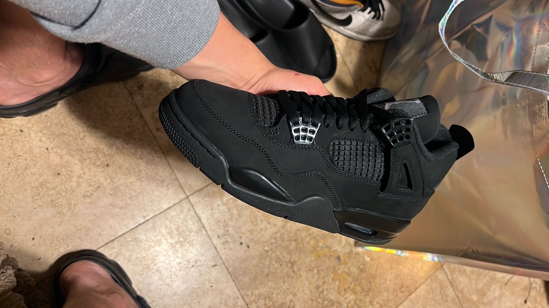 Air Jordan retro  4s Black Cat