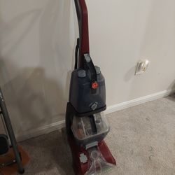 Carpet Shampooing Vacuum 