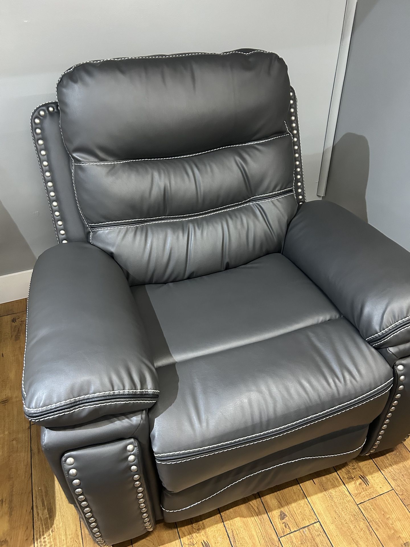 Overstock Sale On All Reclining Chairs, Up To 50% OFF 