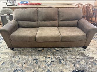 Couch set