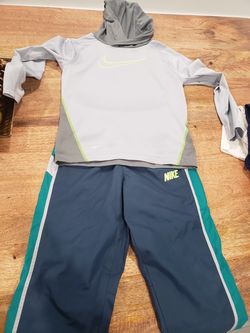 Nike Boy track suit set