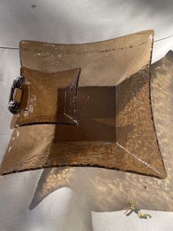 New Without Box Pier1 Amber Color Hammered Glass Chip-n-dip Set