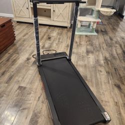 3.0HP Compact Treadmill w/ Handle & Removable Desk – LED Display, 320 lbs Capacity