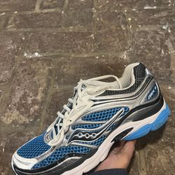 Saucony Blue Size 11