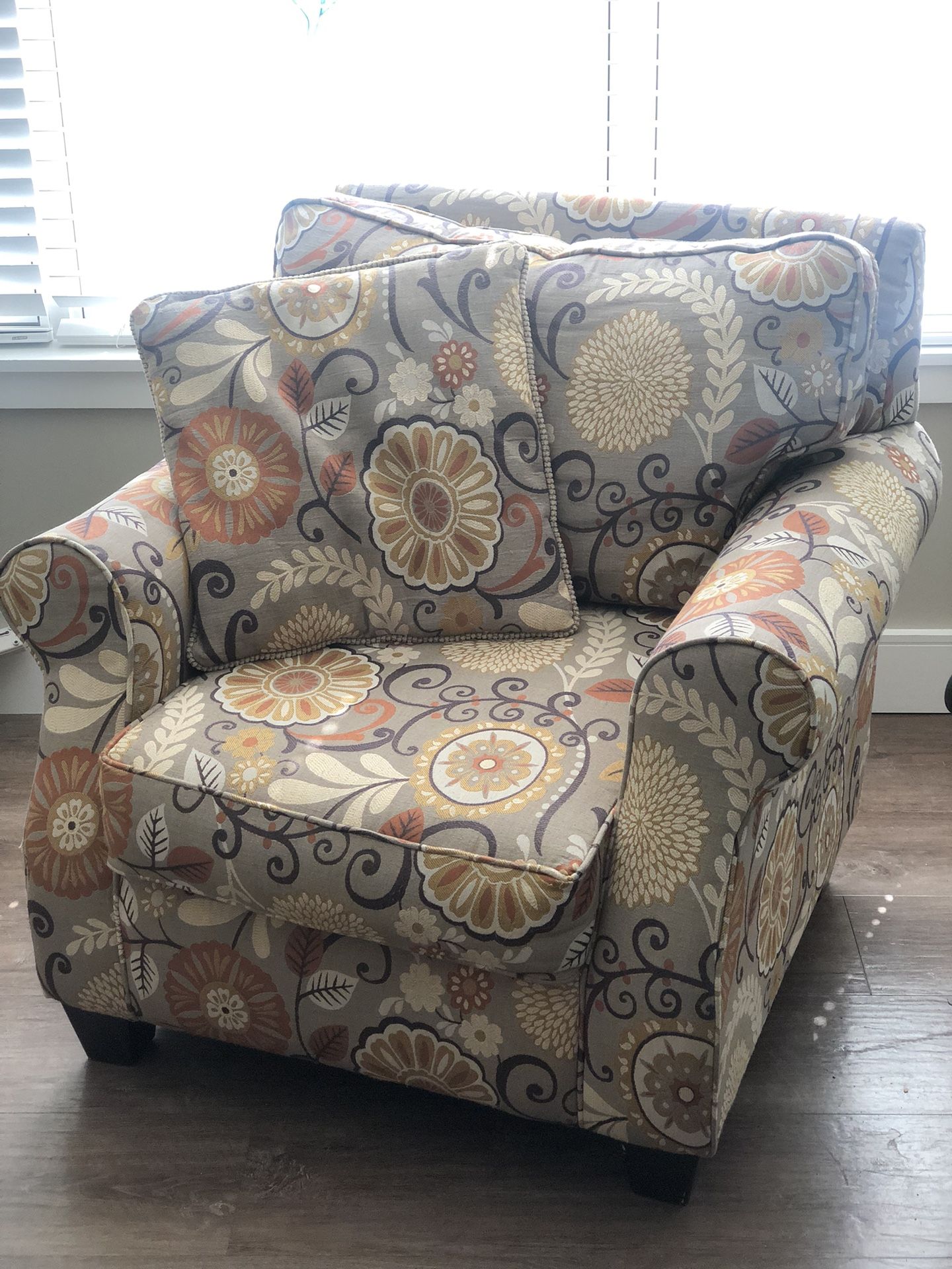 Floral Armchair m + FREE Leather Foot Stool