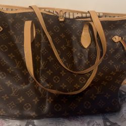 Louis Vitton Monogram 