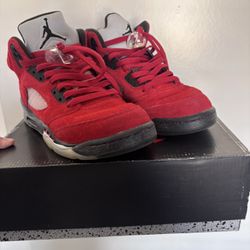 Jordan 5 Raging Bull