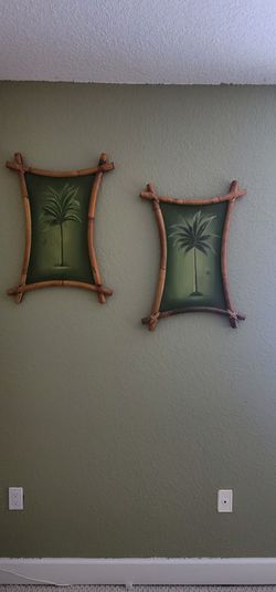 Two palm tree frames